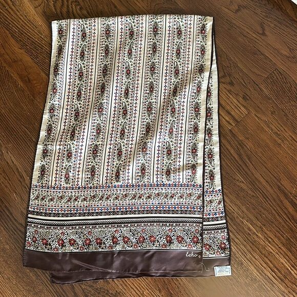 Vintage 60s/70 Echo Paisley Brown,Cream, Green & Blue Long Chinon/Silk Scarf - Picture 8 of 8